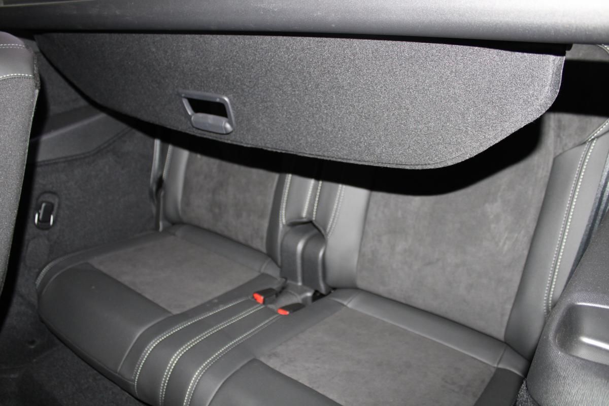 peugeot-e-2008-2025-eletrico-0cc