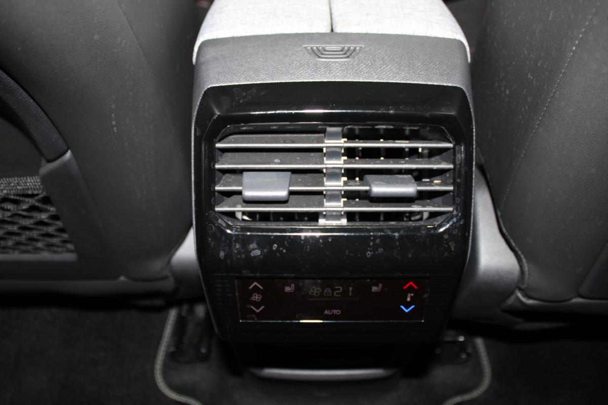 peugeot-e-2008-2025-eletrico-0cc