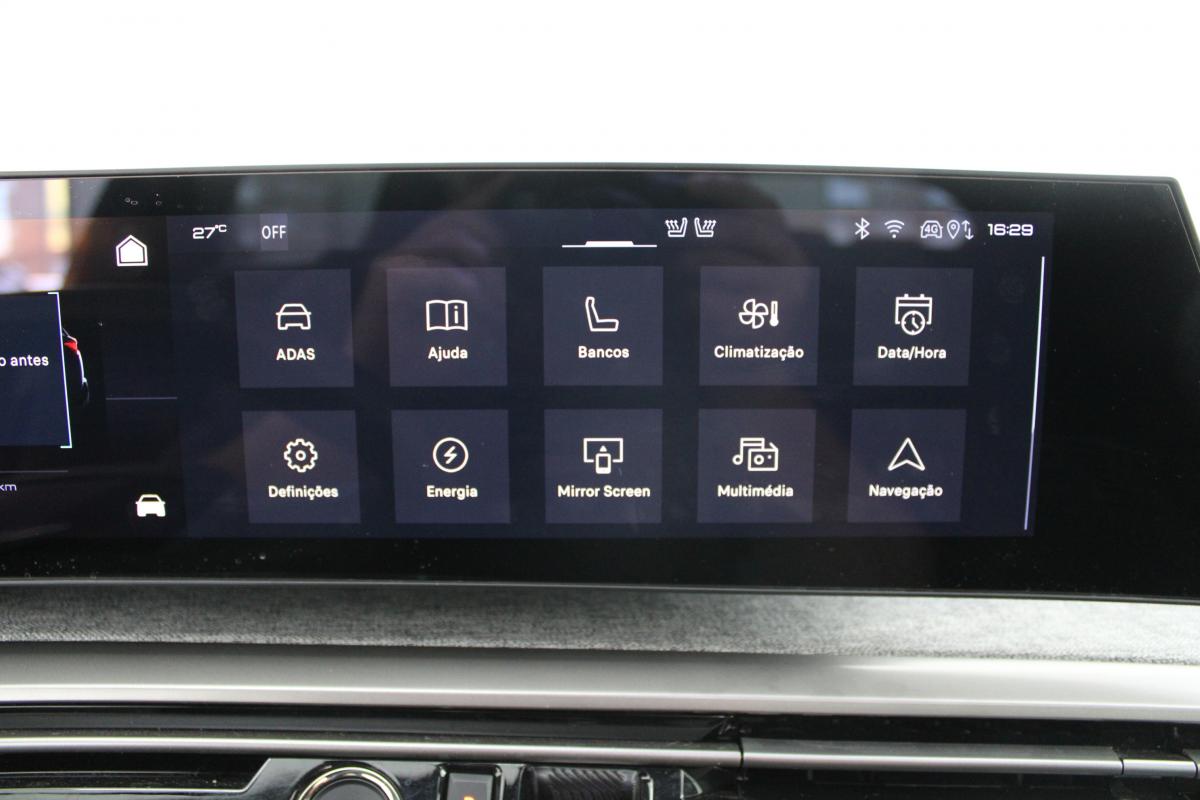 peugeot-e-2008-2025-eletrico-0cc
