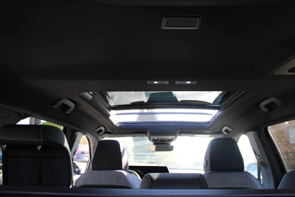 peugeot-e-2008-2025-eletrico-0cc