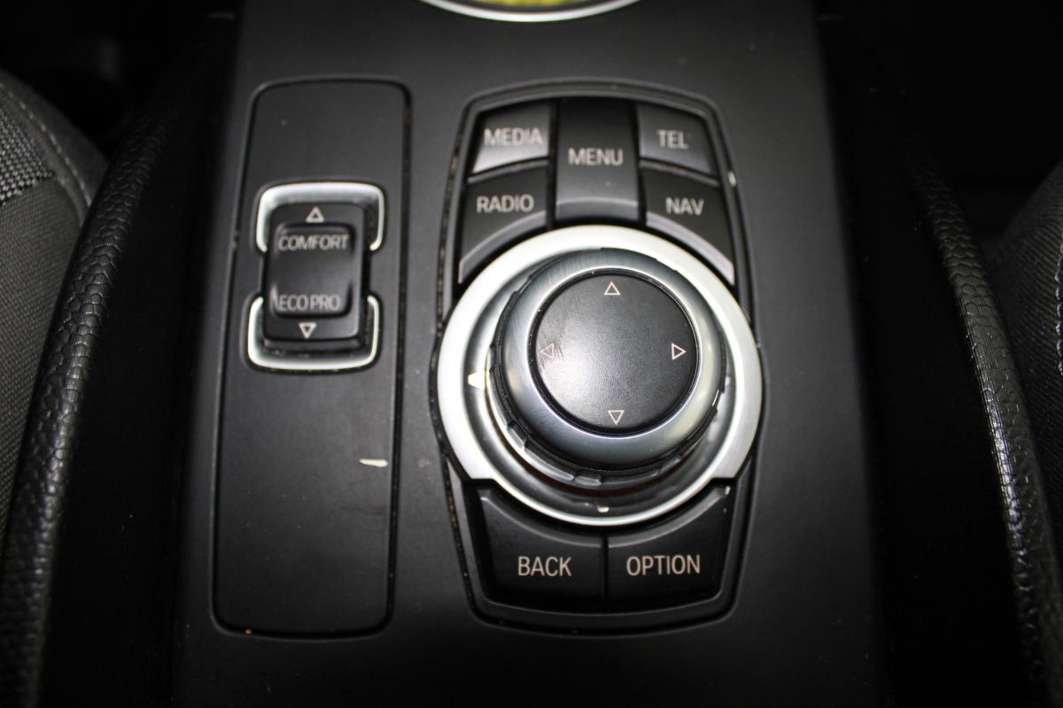 bmw-ix3-2016-hibrido-a-gasolina-647cc