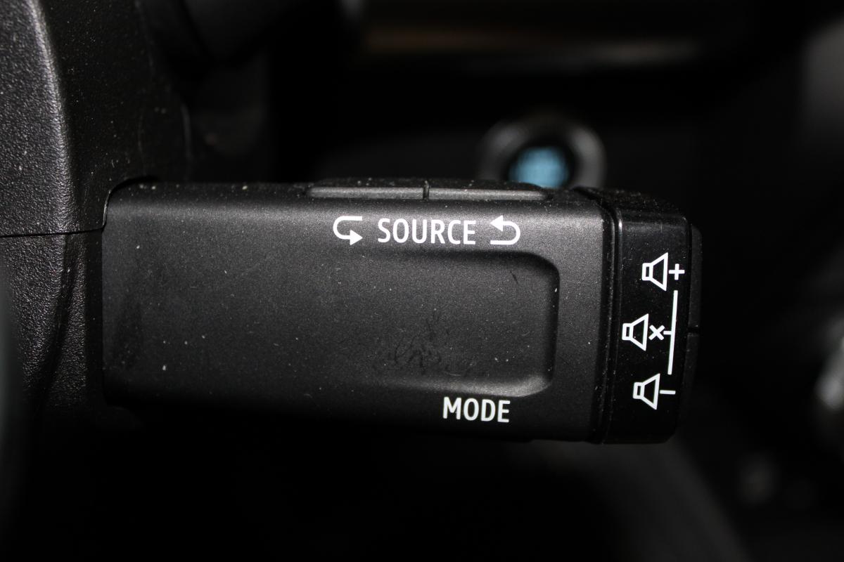 renault-zoe-2023-eletrico-0cc