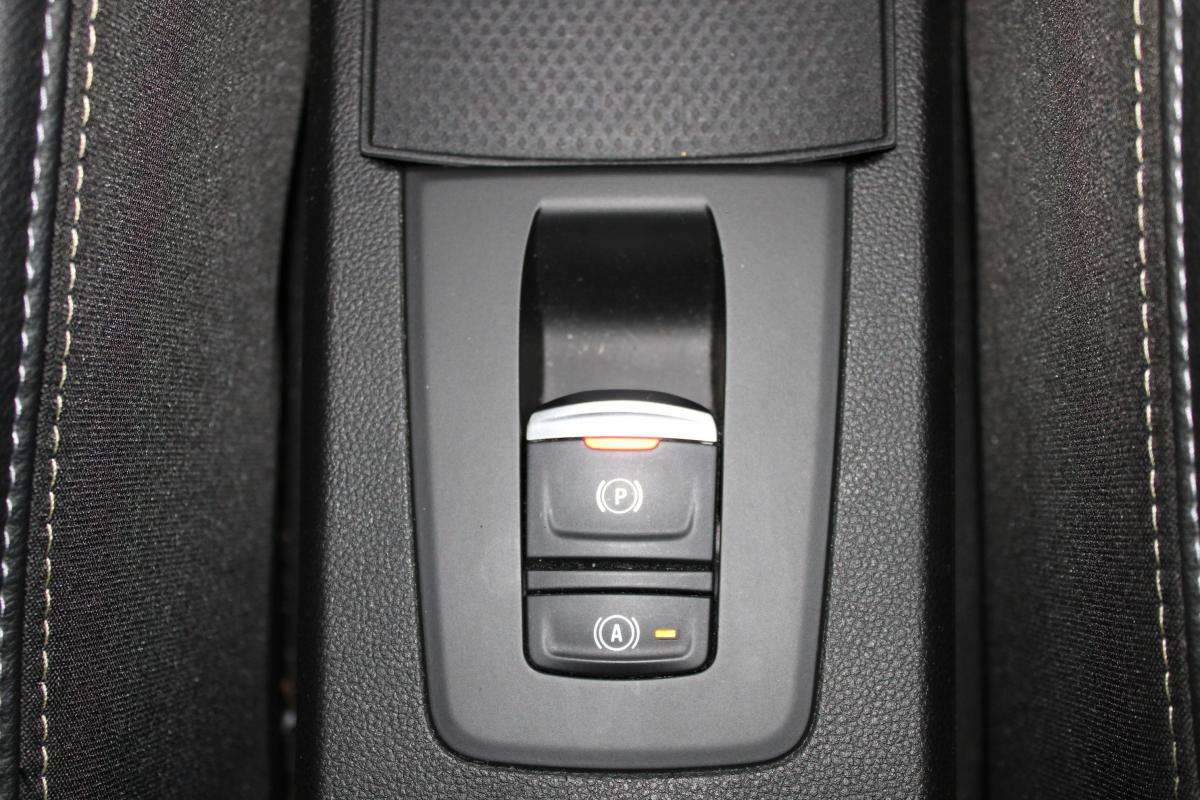 renault-zoe-2023-eletrico-0cc
