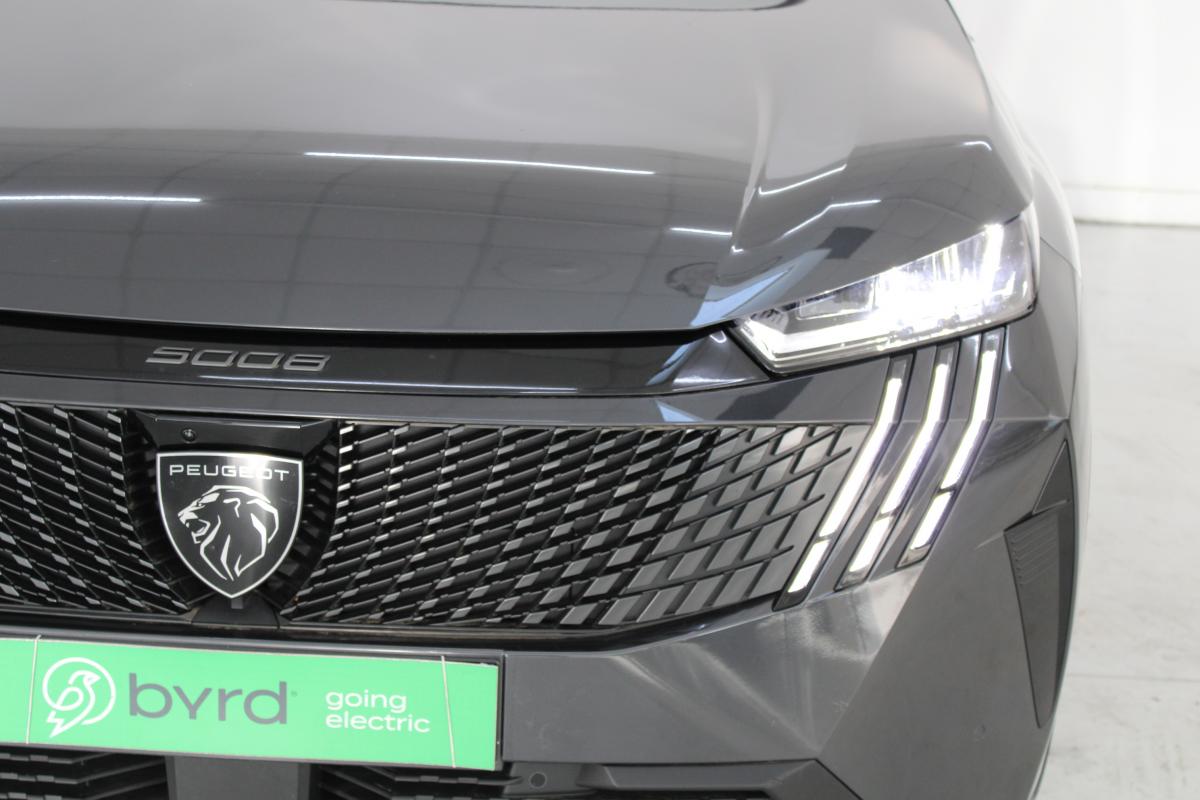 peugeot-e-2008-2025-eletrico-0cc