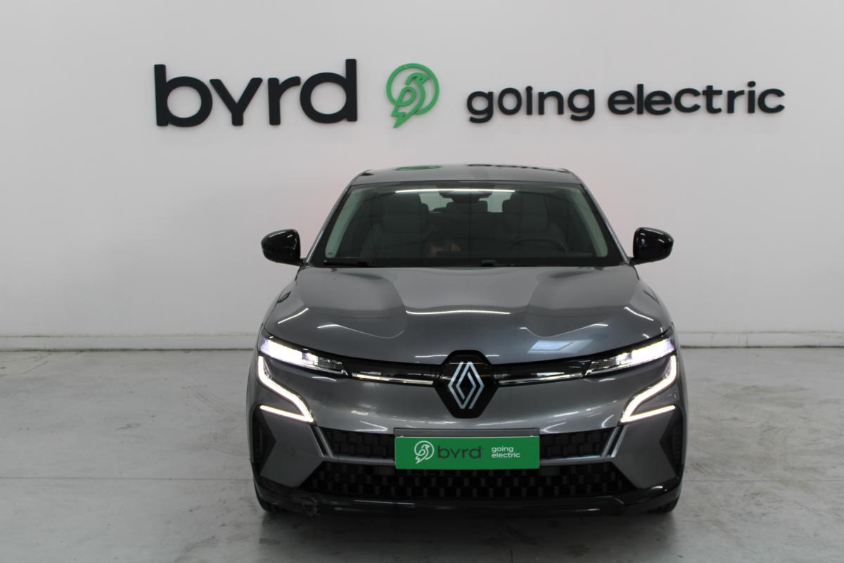 renault-megane-e-tech-2023-eletrico-0cc