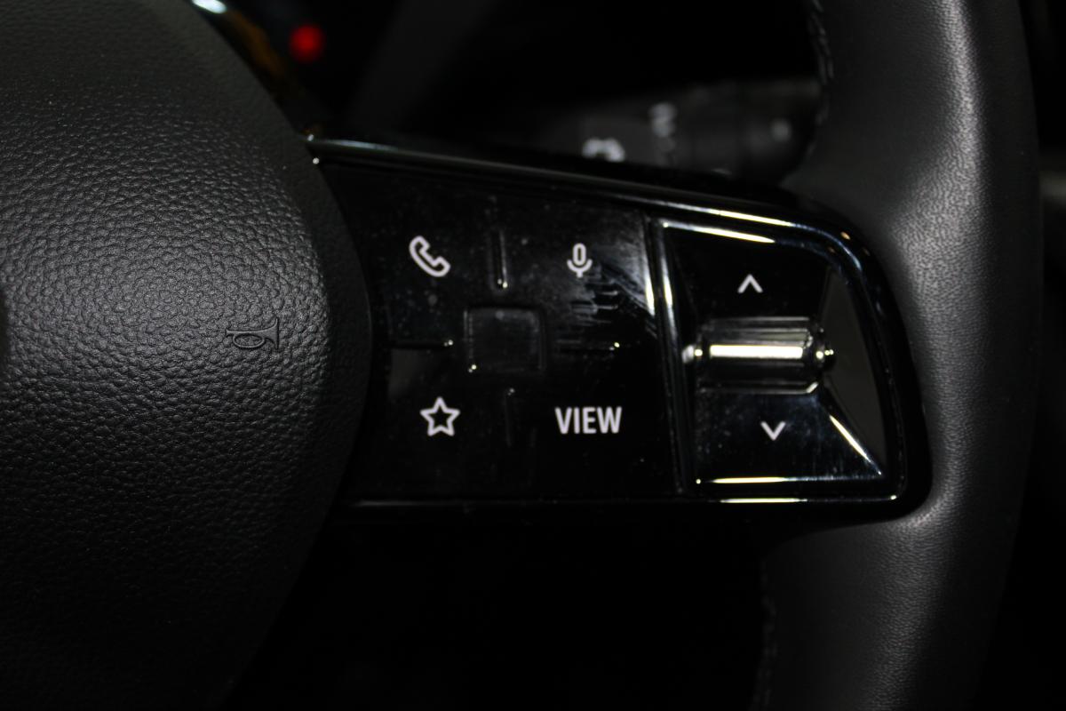 renault-megane-e-tech-2023-eletrico-0cc