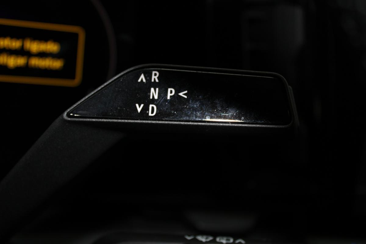renault-megane-e-tech-2023-eletrico-0cc