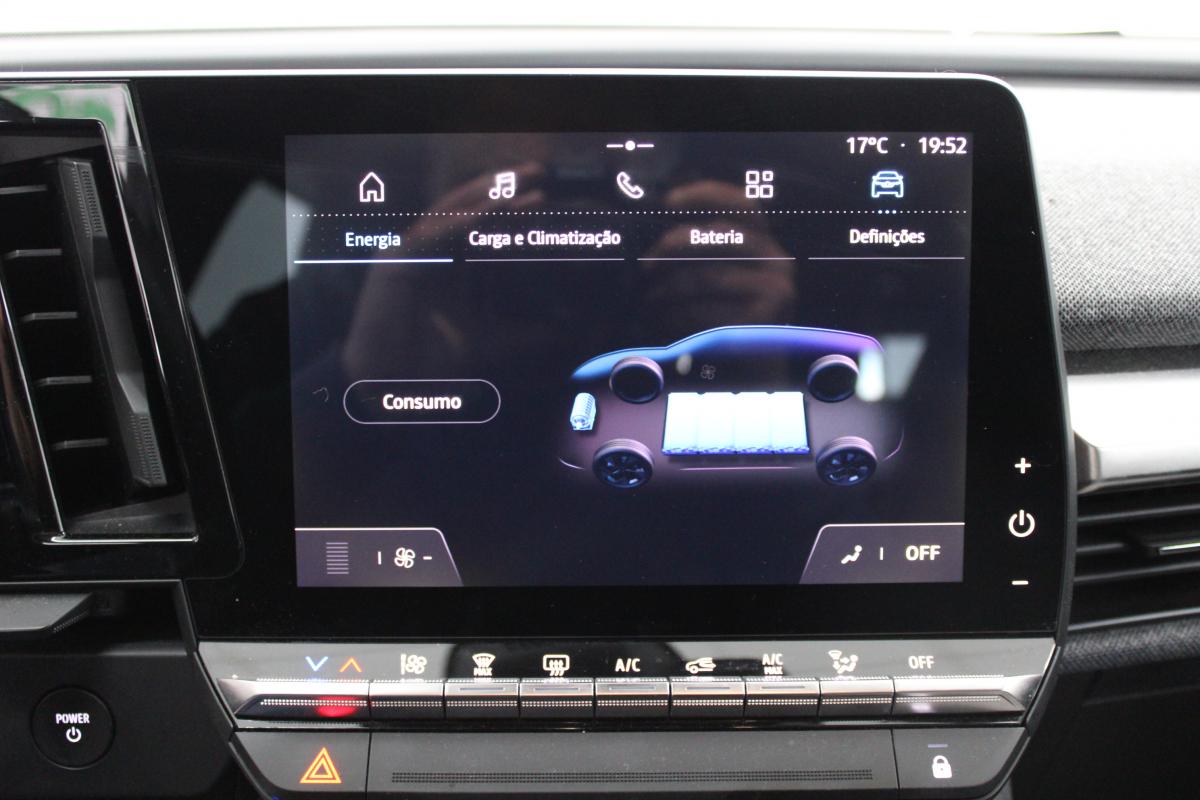 renault-megane-e-tech-2023-eletrico-0cc