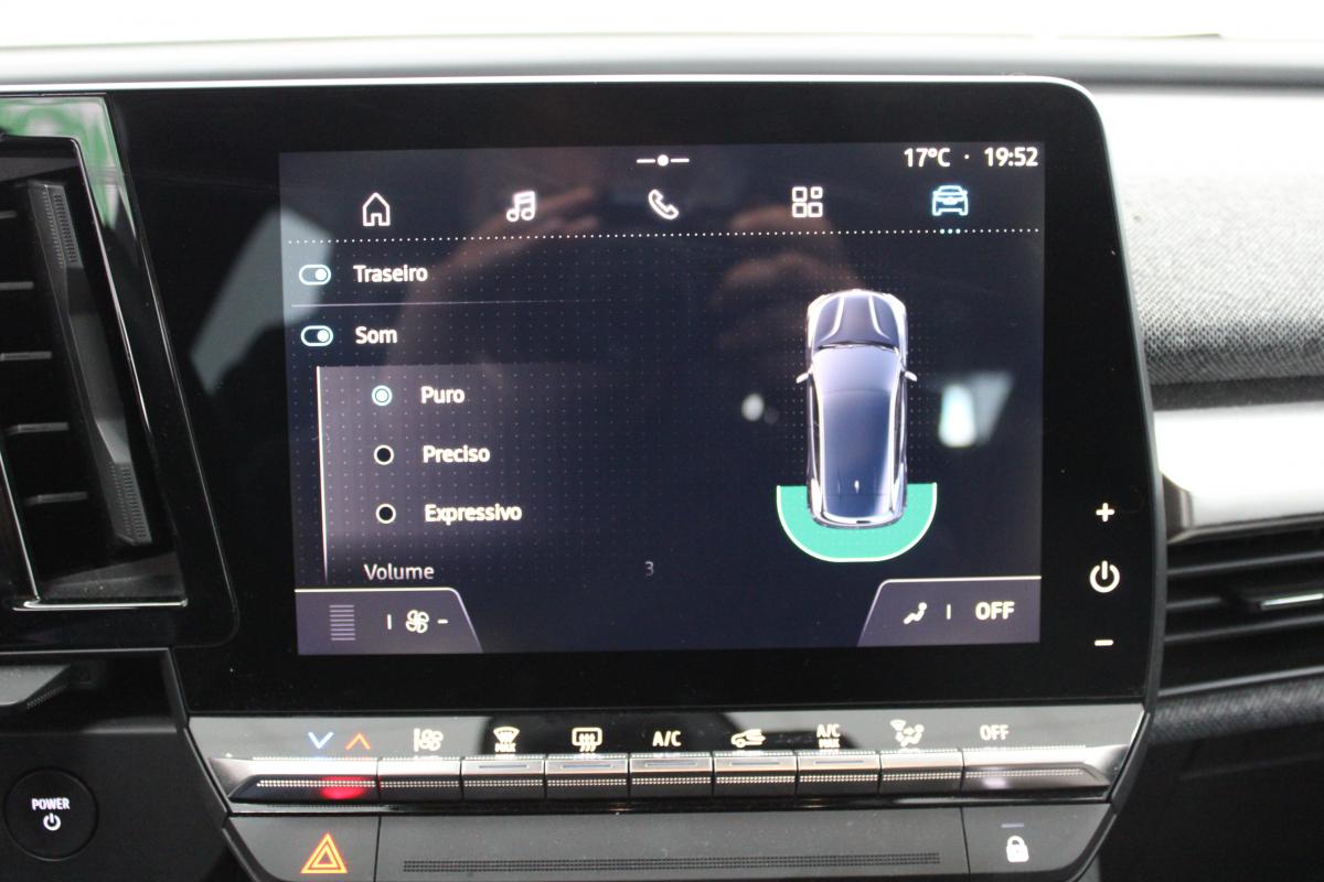 renault-megane-e-tech-2023-eletrico-0cc