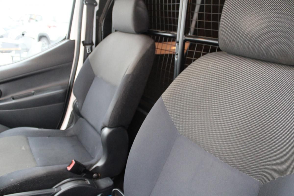 nissan-nv200-2018-eletrico-0cc