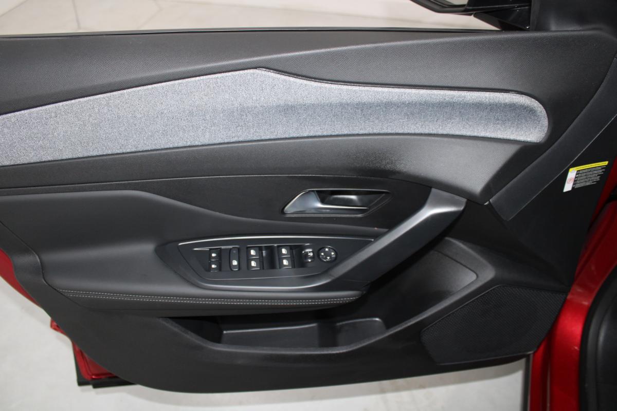 peugeot-e-208-2024-eletrico-0cc
