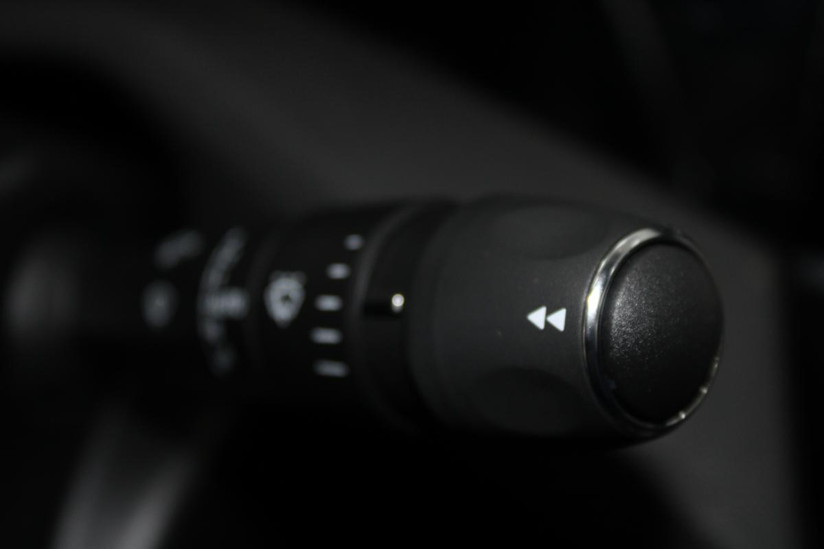 peugeot-e-208-2024-eletrico-0cc