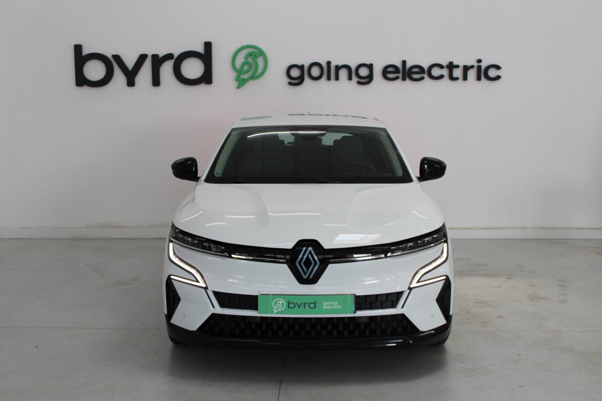 renault-megane-e-tech-2022-eletrico-0cc