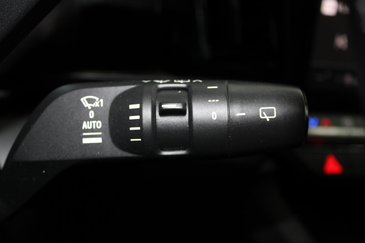 renault-megane-e-tech-2022-eletrico-0cc