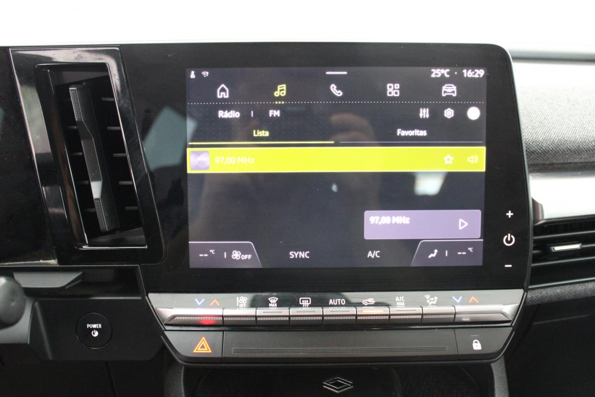 renault-megane-e-tech-2022-eletrico-0cc