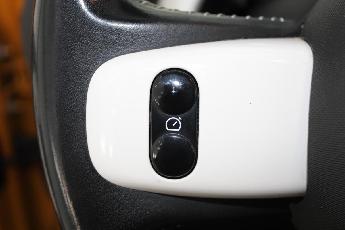 renault-twingo-2022-eletrico-0cc