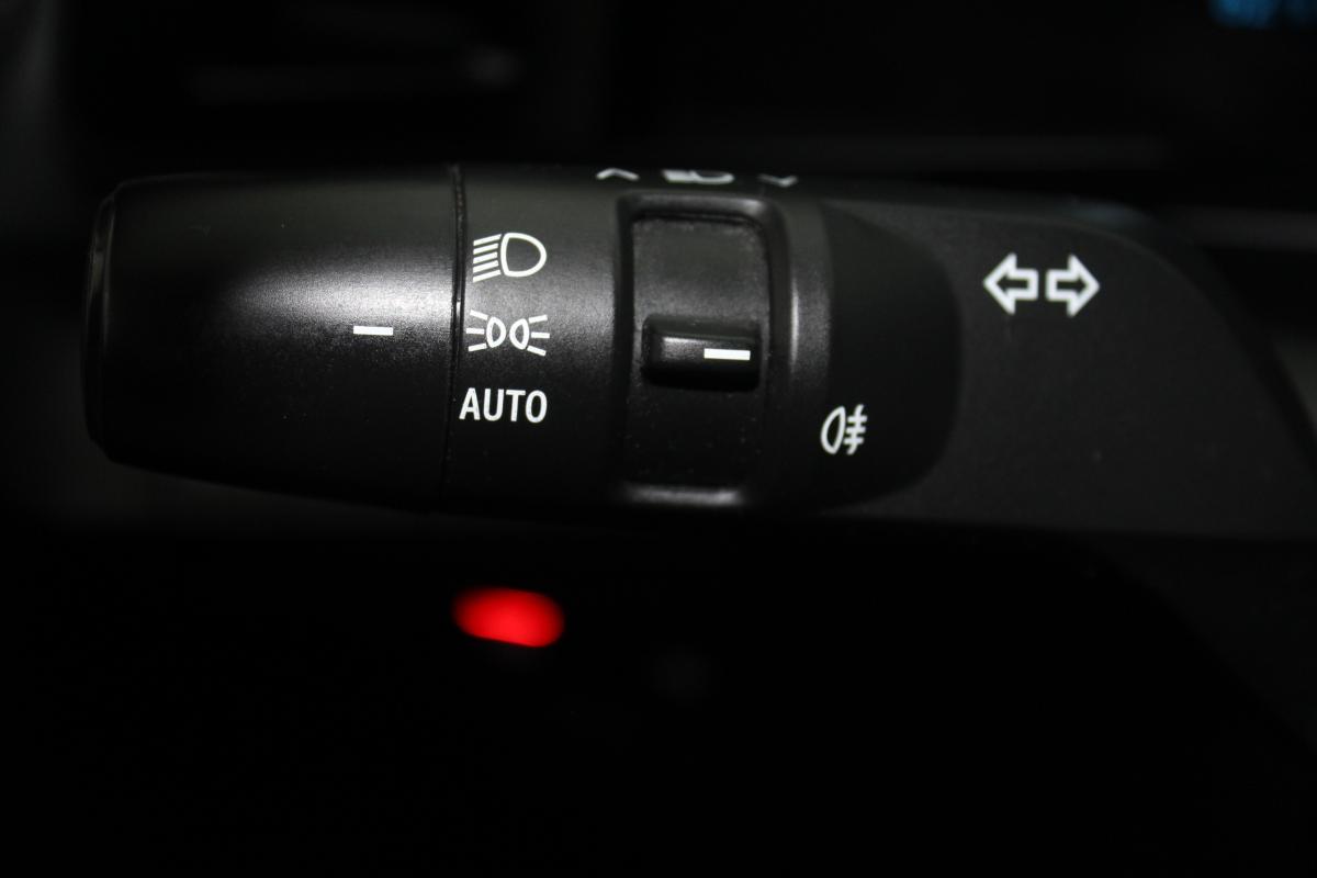 renault-megane-e-tech-2022-eletrico-0cc