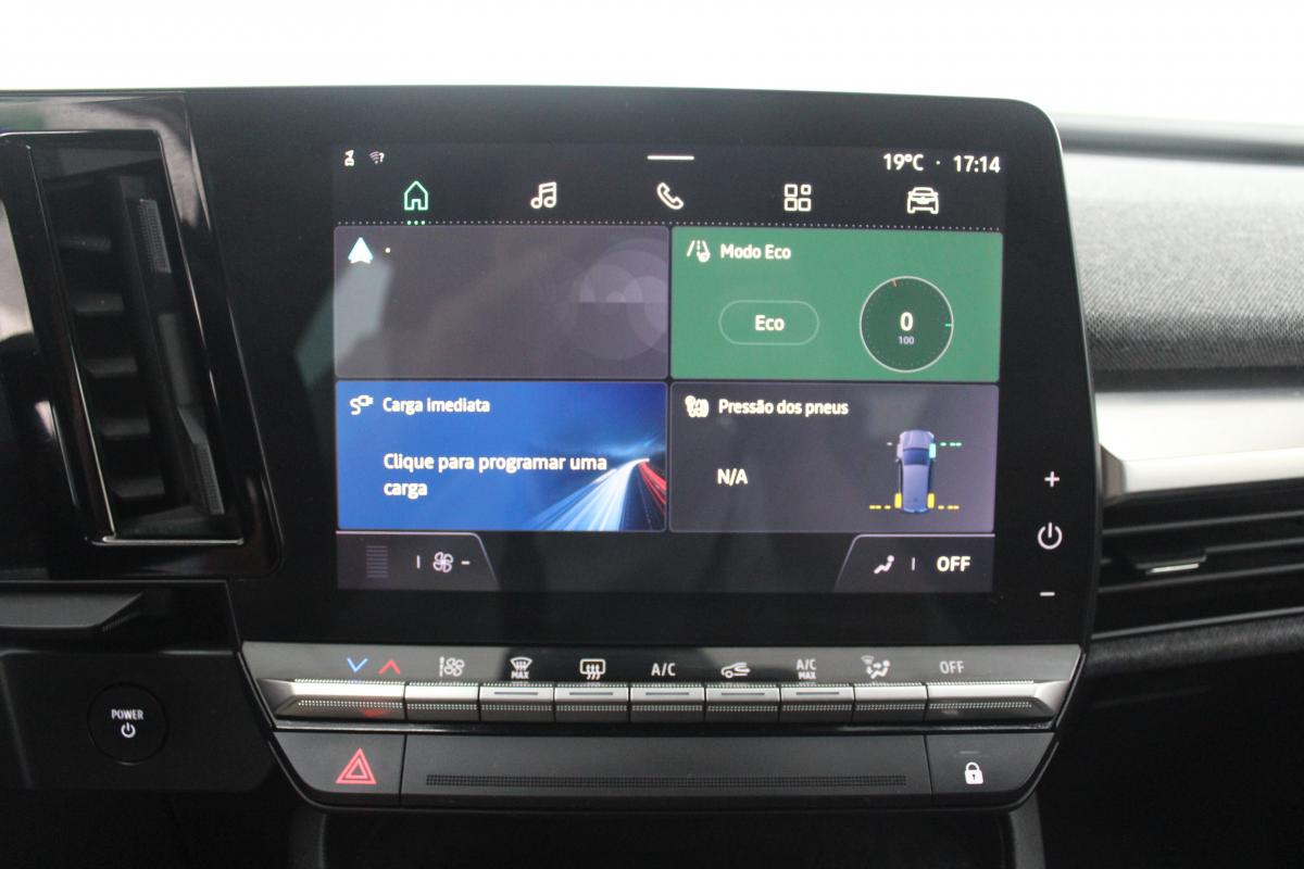 renault-megane-e-tech-2022-eletrico-0cc