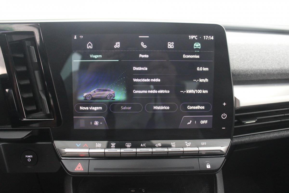 renault-megane-e-tech-2022-eletrico-0cc