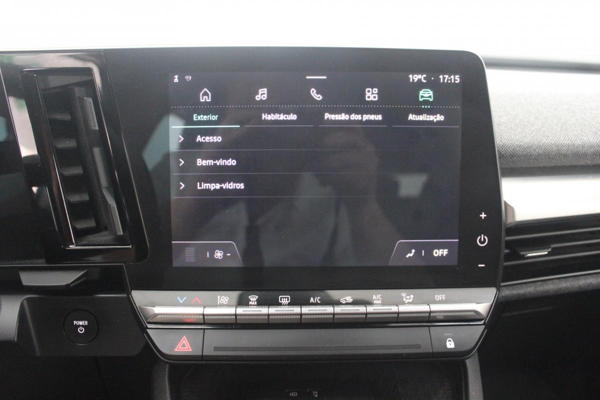 renault-megane-e-tech-2022-eletrico-0cc