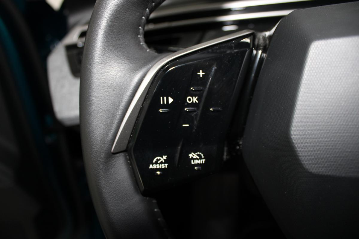 peugeot-e-2008-2025-eletrico-0cc