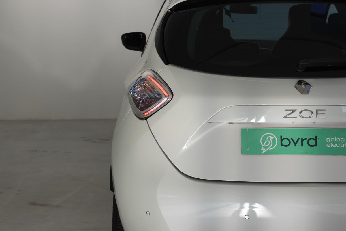 renault-zoe-2014-eletrico-0cc