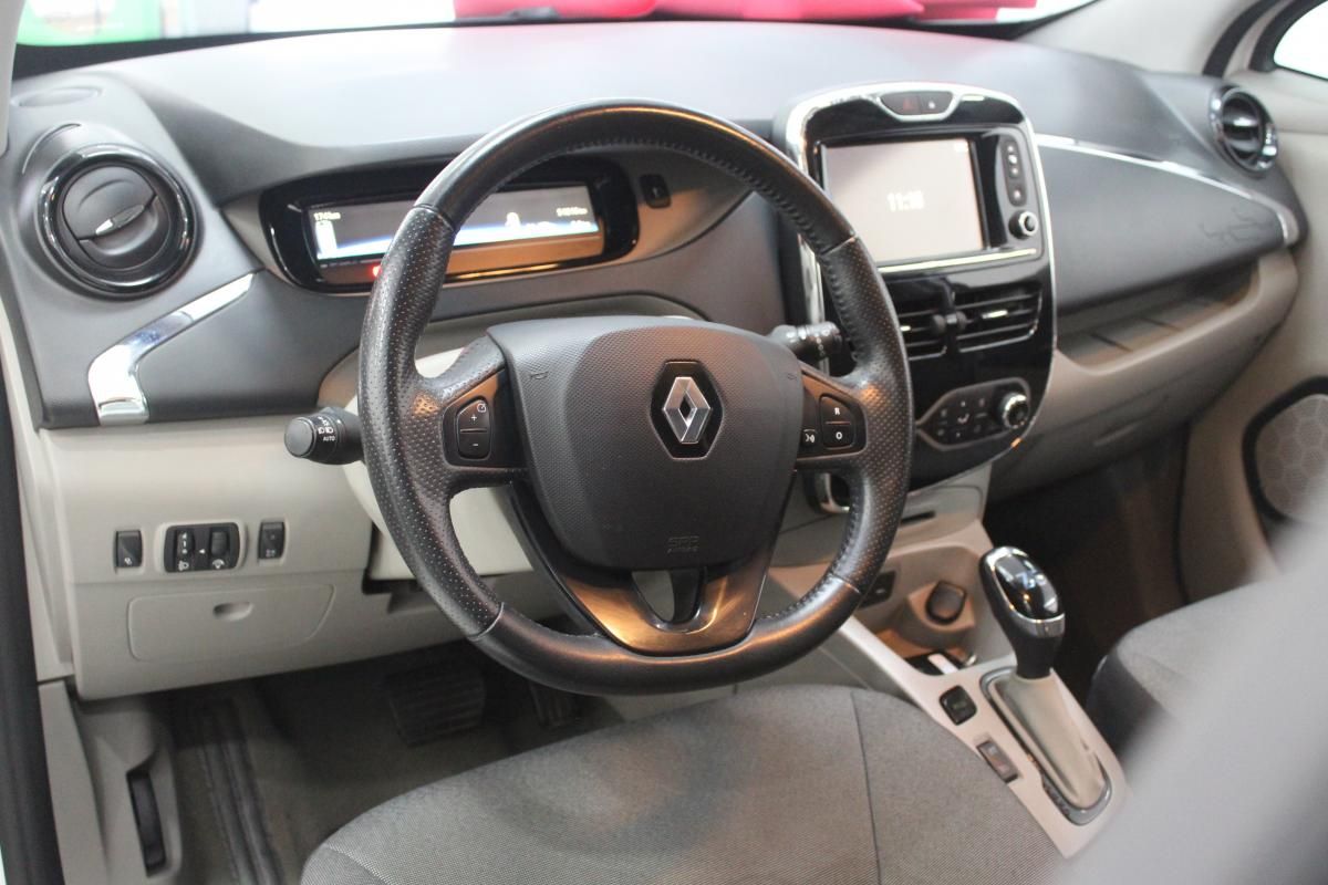 renault-zoe-2014-eletrico-0cc