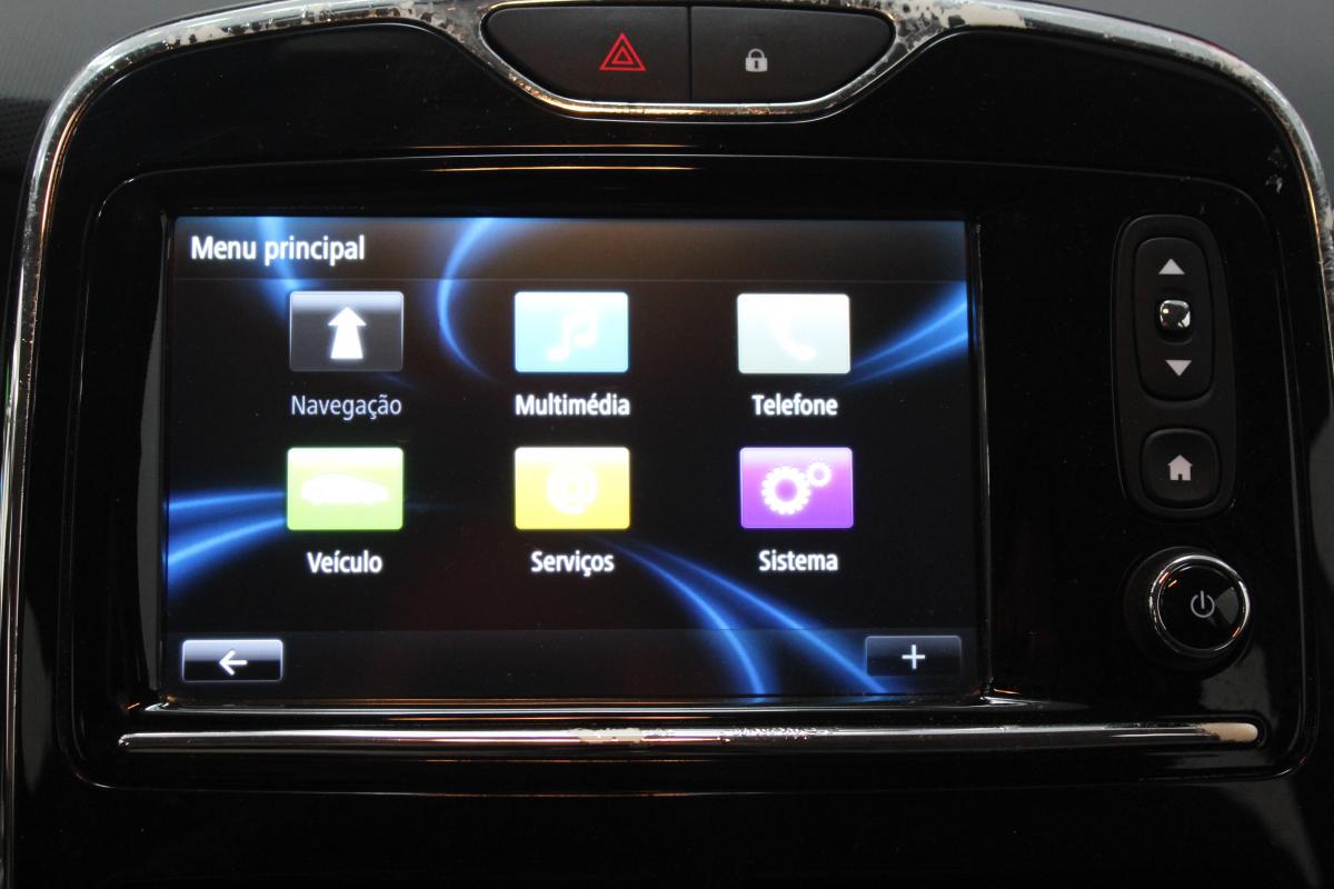renault-zoe-2014-eletrico-0cc