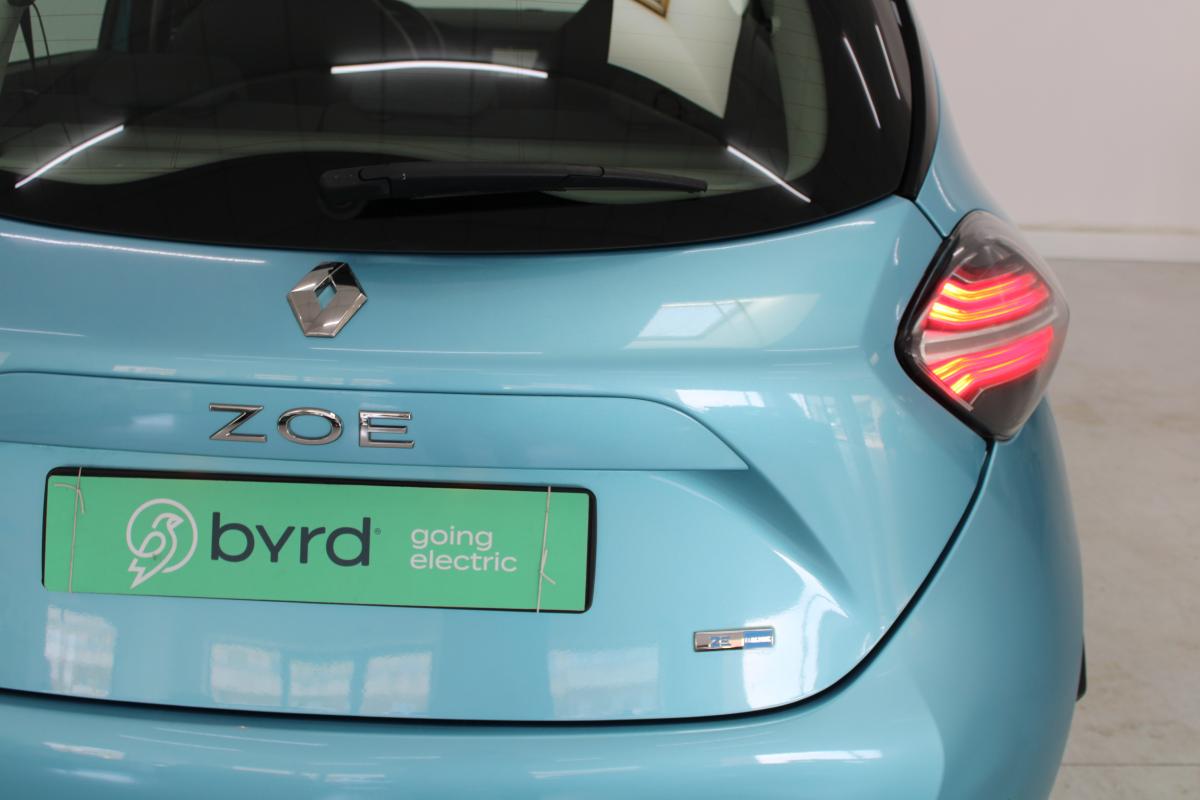 renault-zoe-2021-eletrico-0cc