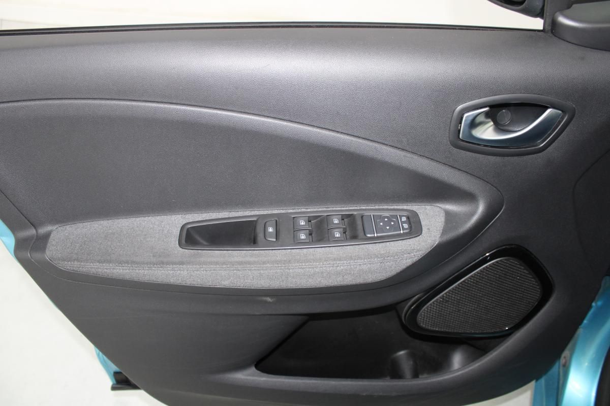 renault-zoe-2021-eletrico-0cc