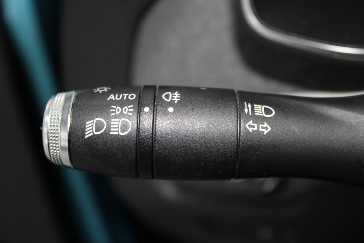 renault-zoe-2021-eletrico-0cc