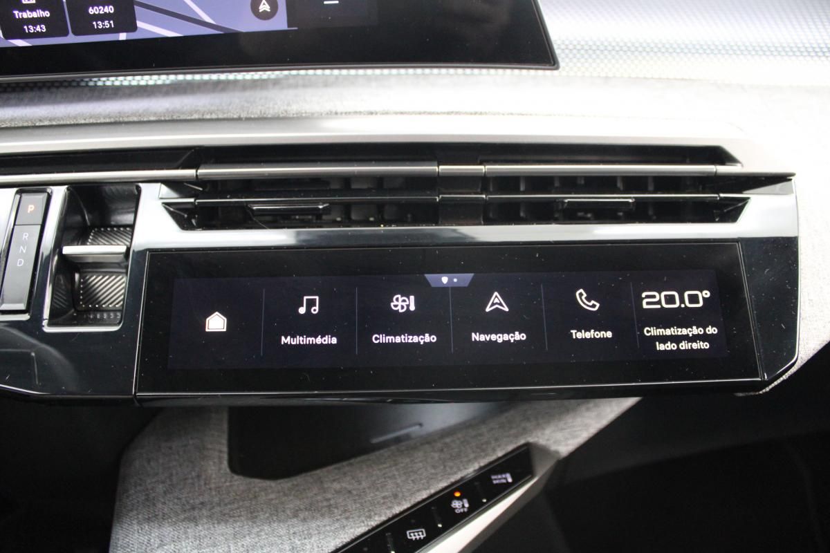 peugeot-e-2008-2025-eletrico-0cc