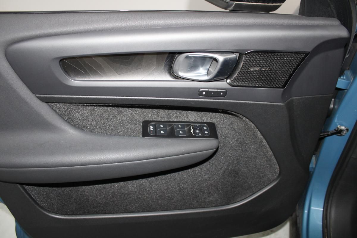 volvo-c40-2021-eletrico-0cc
