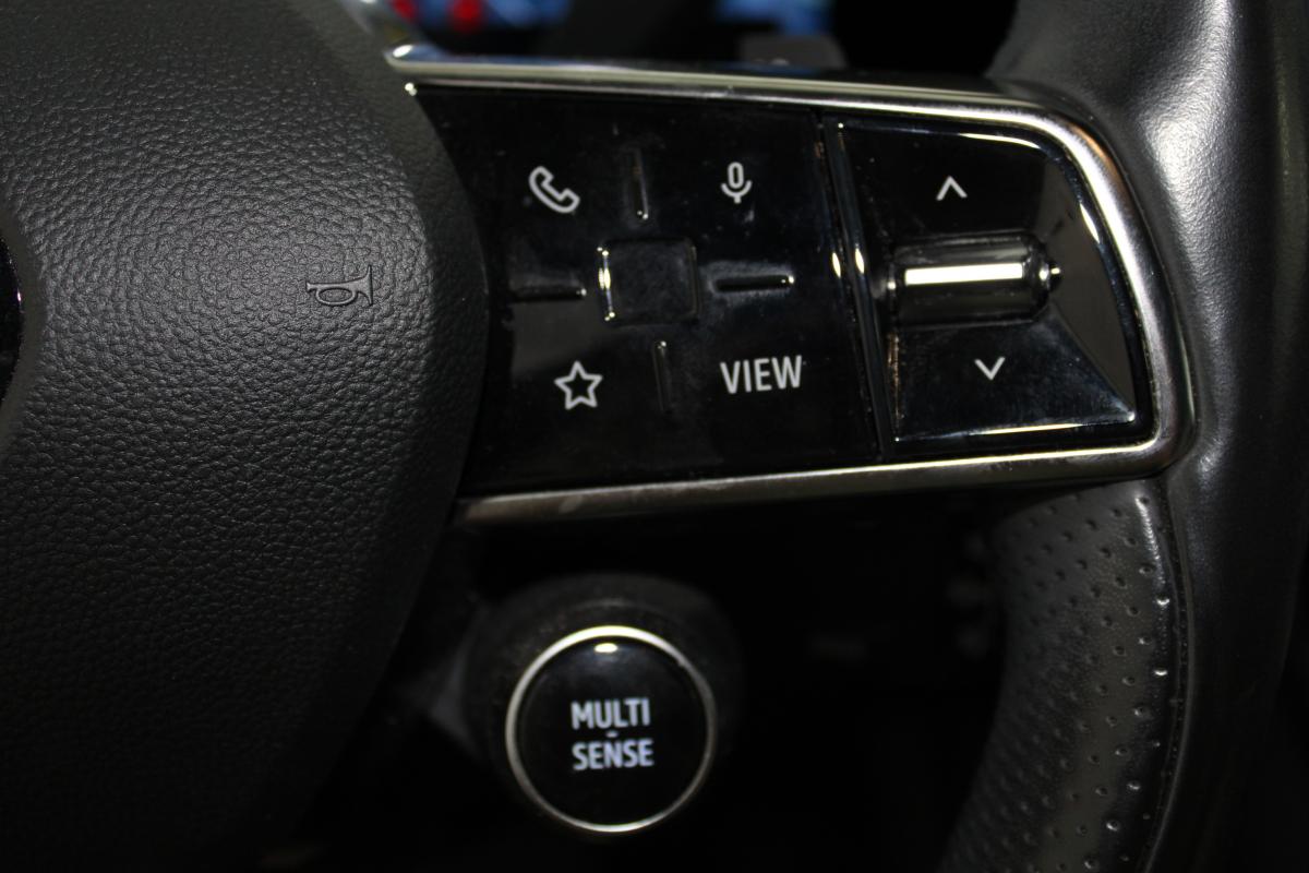 renault-megane-e-tech-2023-eletrico-0cc