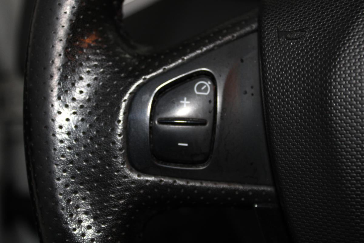 renault-zoe-2018-eletrico-0cc