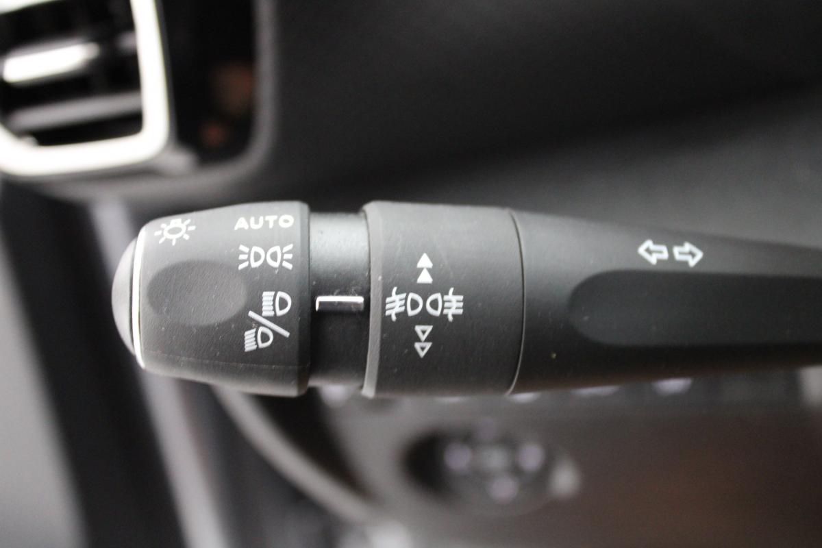 citroen-e-c4-2022-eletrico-0cc