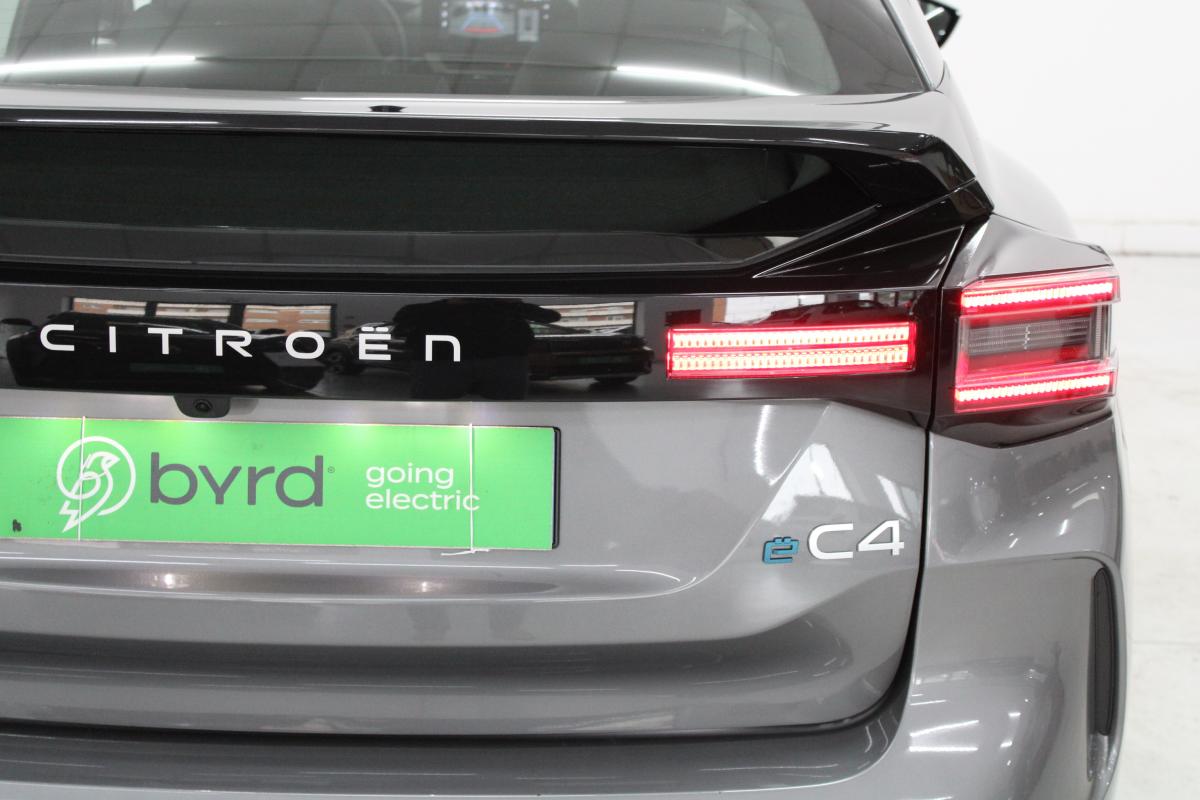 citroen-e-c4-2025-eletrico-0cc