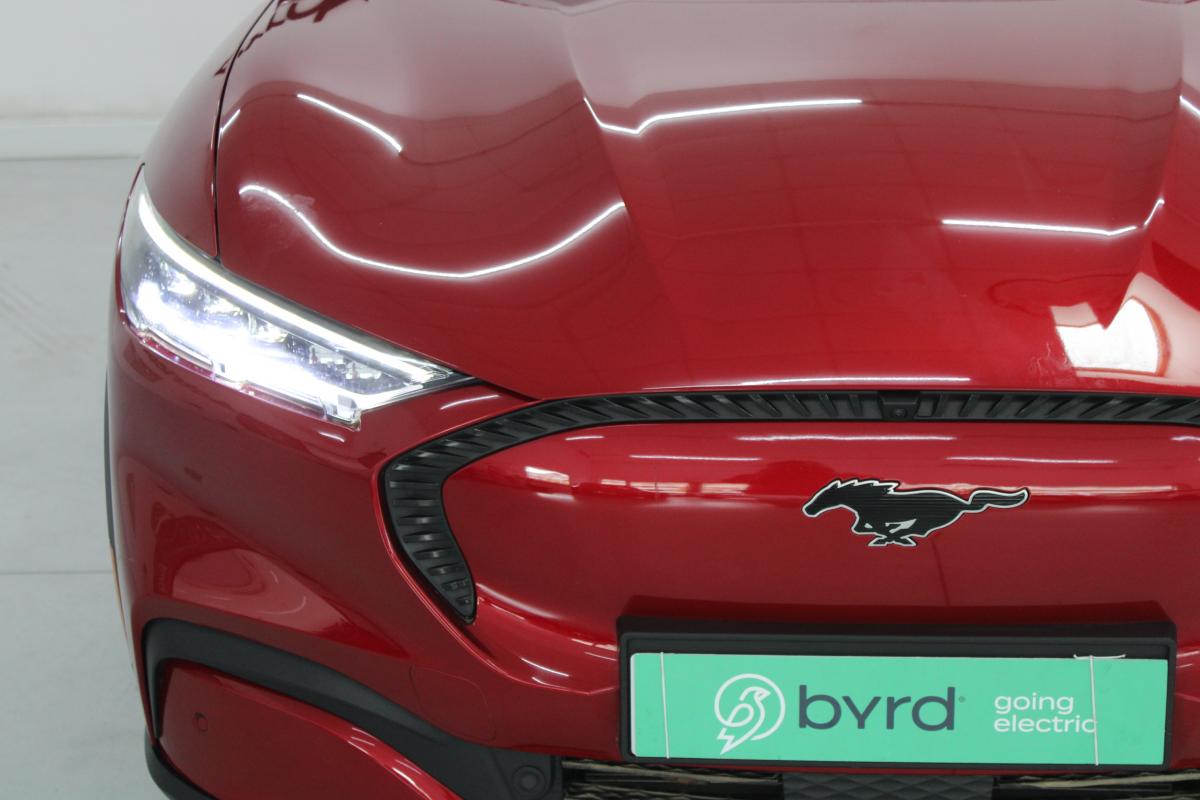ford-mustang-mach-e-2023-eletrico-0cc