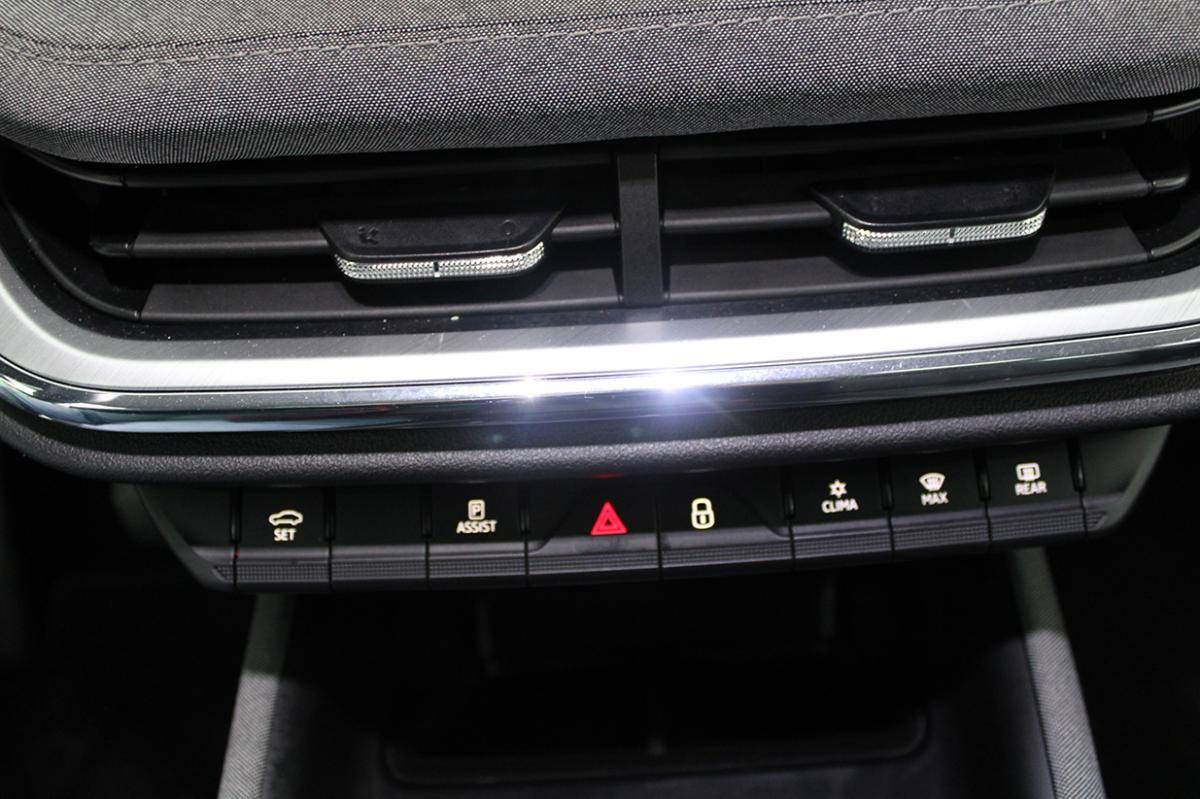 skoda-enyaq-2023-eletrico-0cc