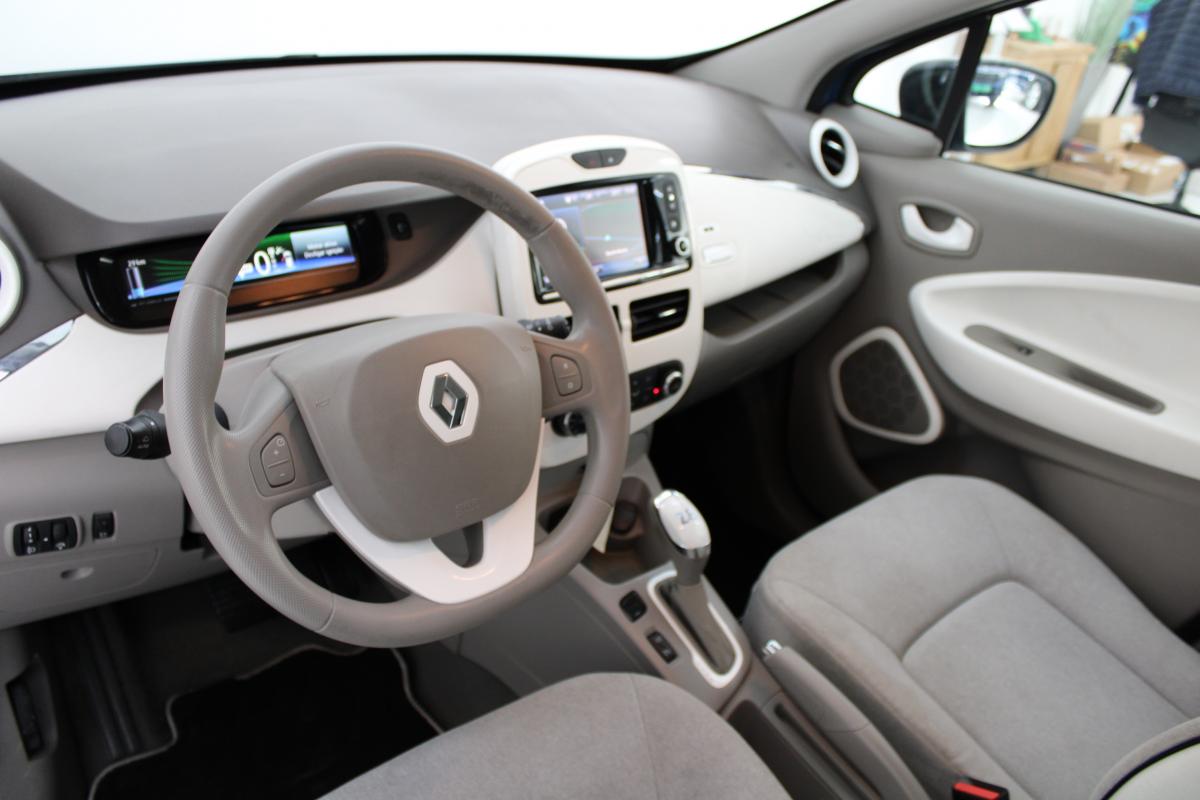 renault-zoe-2016-eletrico-0cc