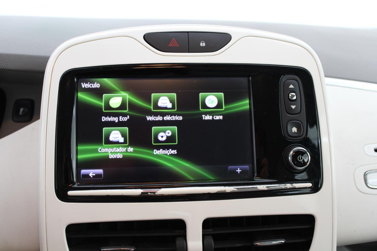 renault-zoe-2016-eletrico-0cc