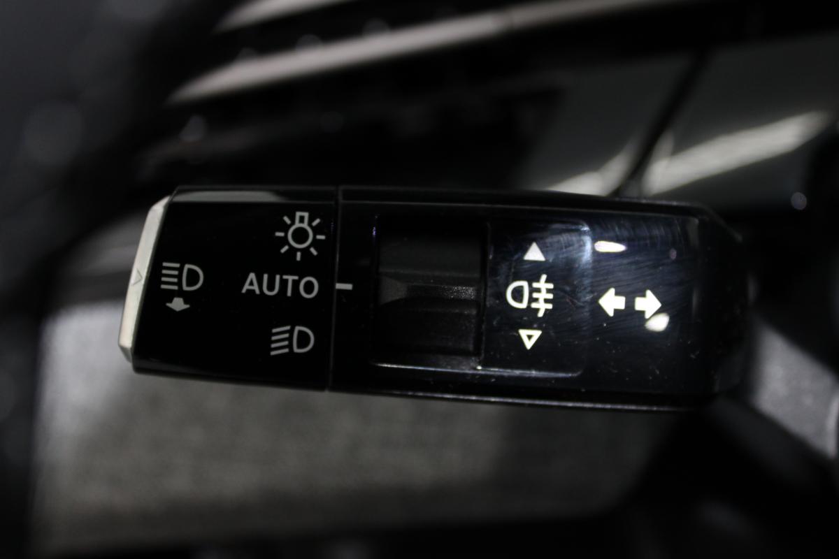 peugeot-e-3008-2025-eletrico-0cc