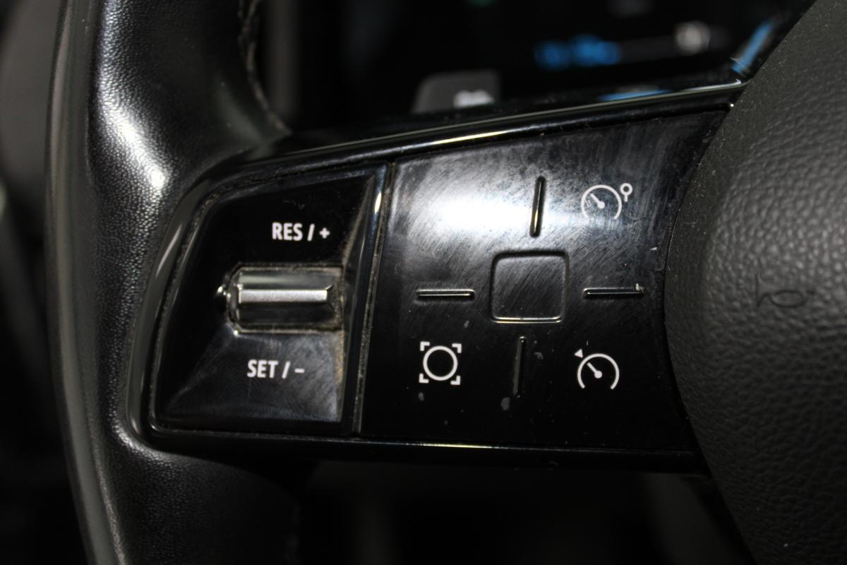 renault-megane-e-tech-2023-eletrico-0cc