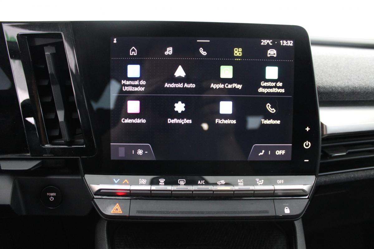 renault-megane-e-tech-2023-eletrico-0cc