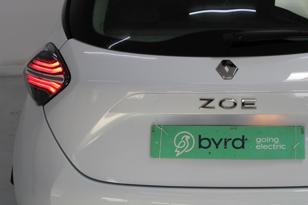 renault-zoe-2021-eletrico-0cc