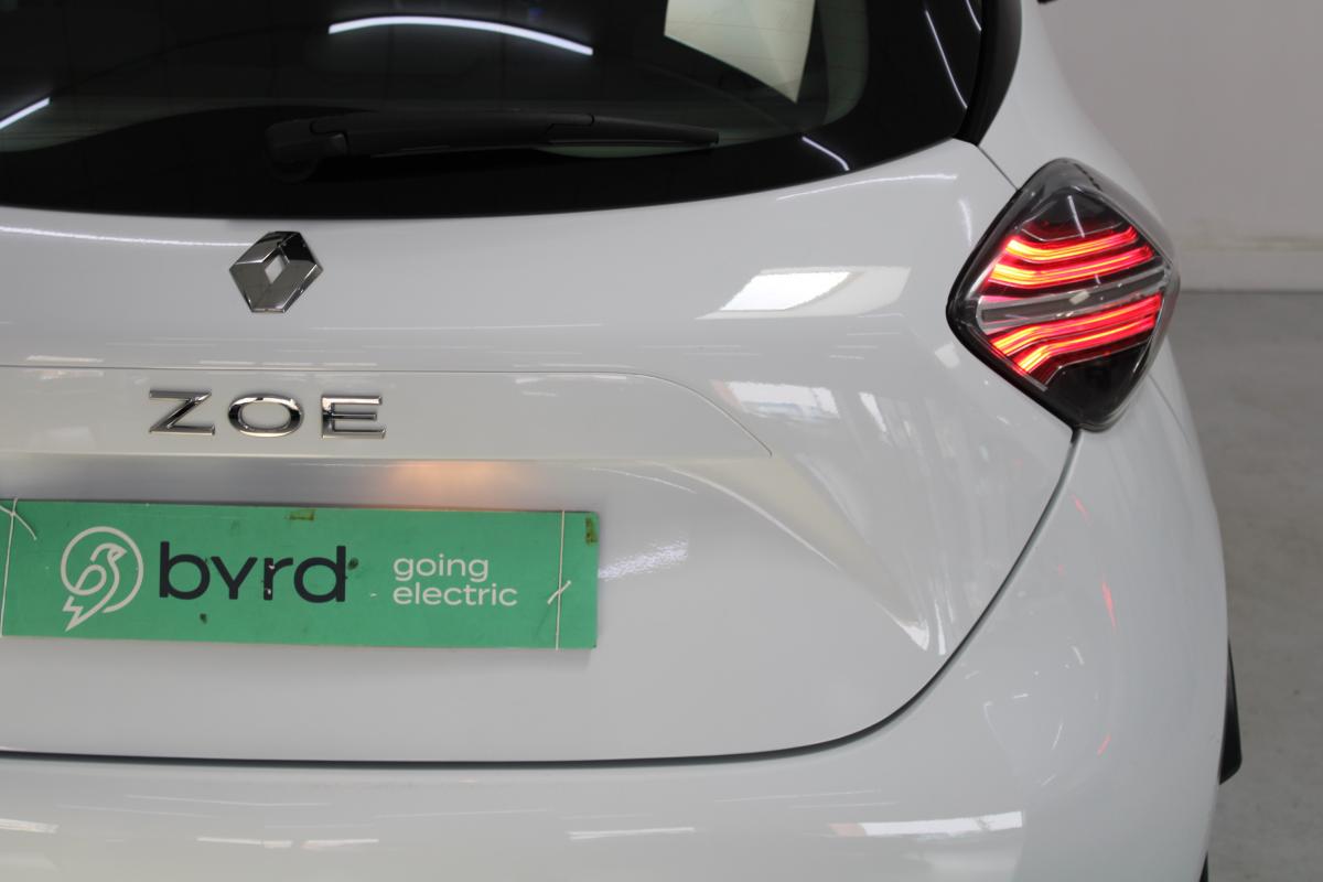 renault-zoe-2021-eletrico-0cc