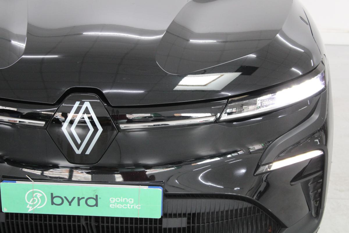 renault-megane-e-tech-2024-eletrico-0cc