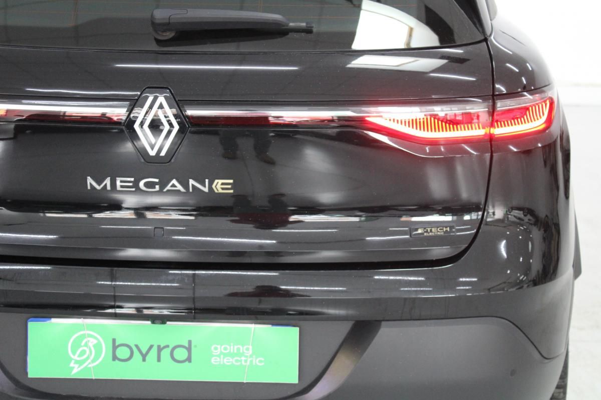 renault-megane-e-tech-2024-eletrico-0cc