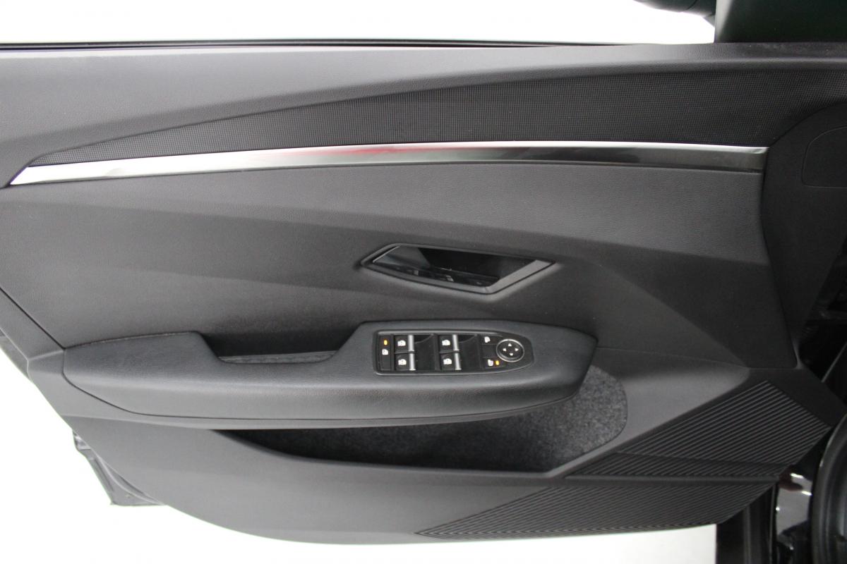 renault-megane-e-tech-2024-eletrico-0cc