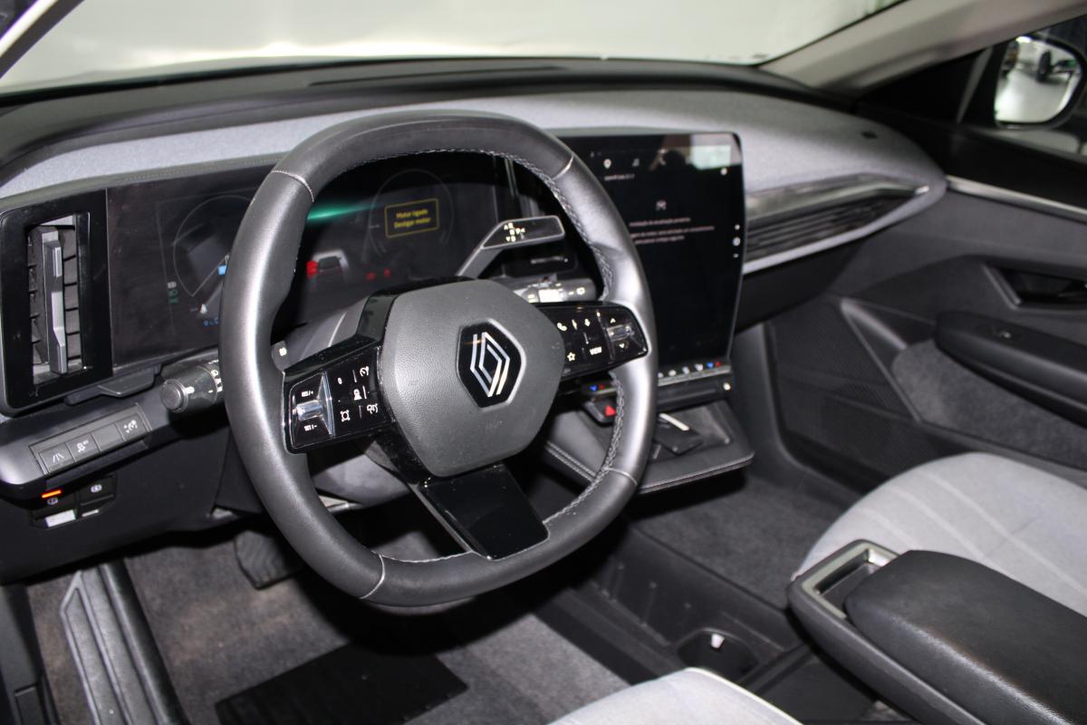 renault-megane-e-tech-2024-eletrico-0cc